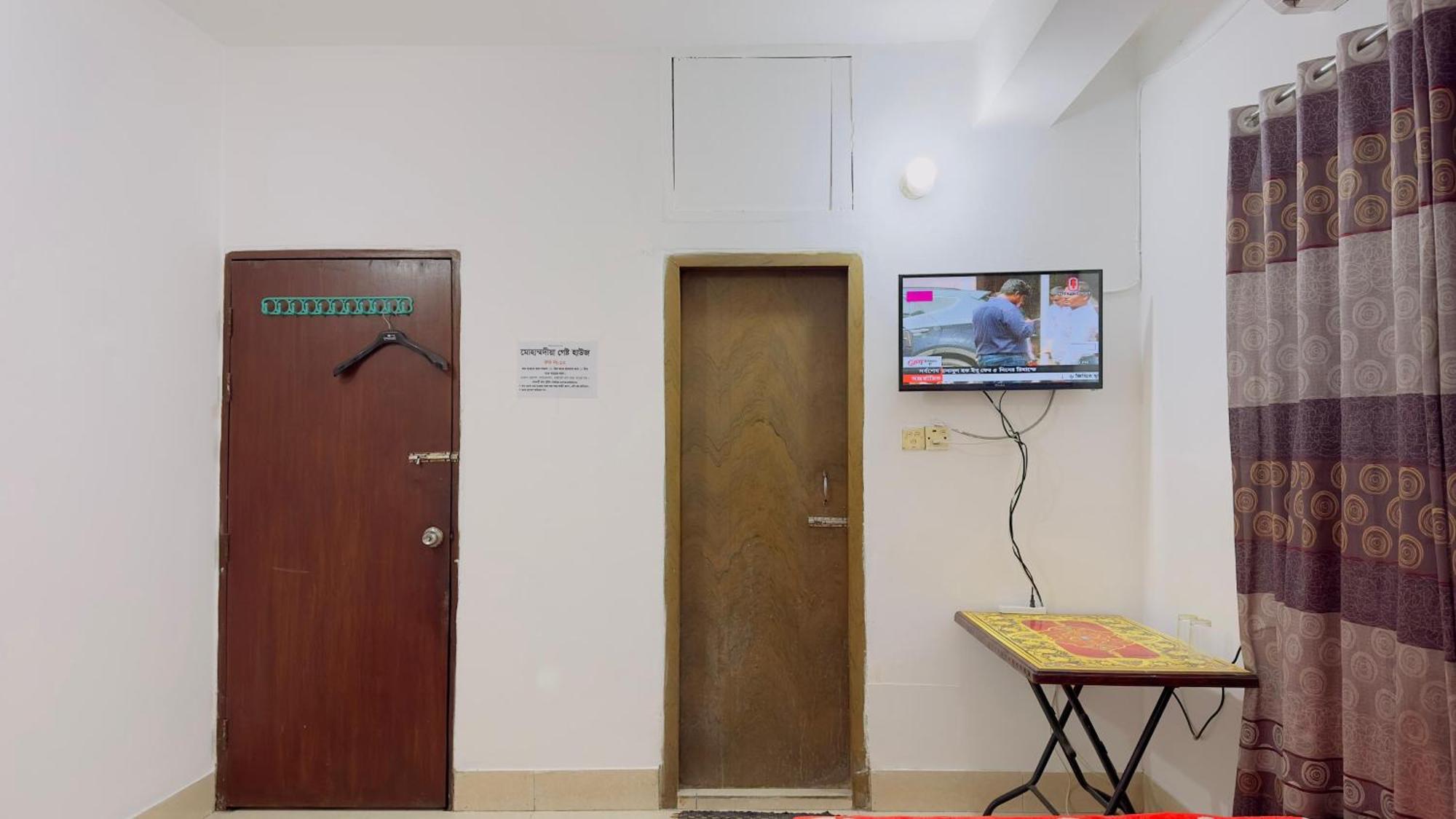 Mohammadia Restaurant & Guest House Near United Hospital Дакка Экстерьер фото