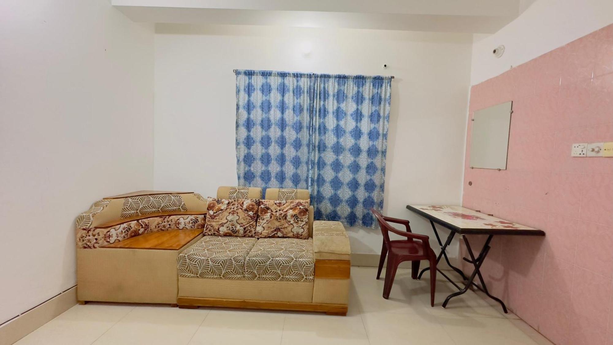 Mohammadia Restaurant & Guest House Near United Hospital Дакка Экстерьер фото