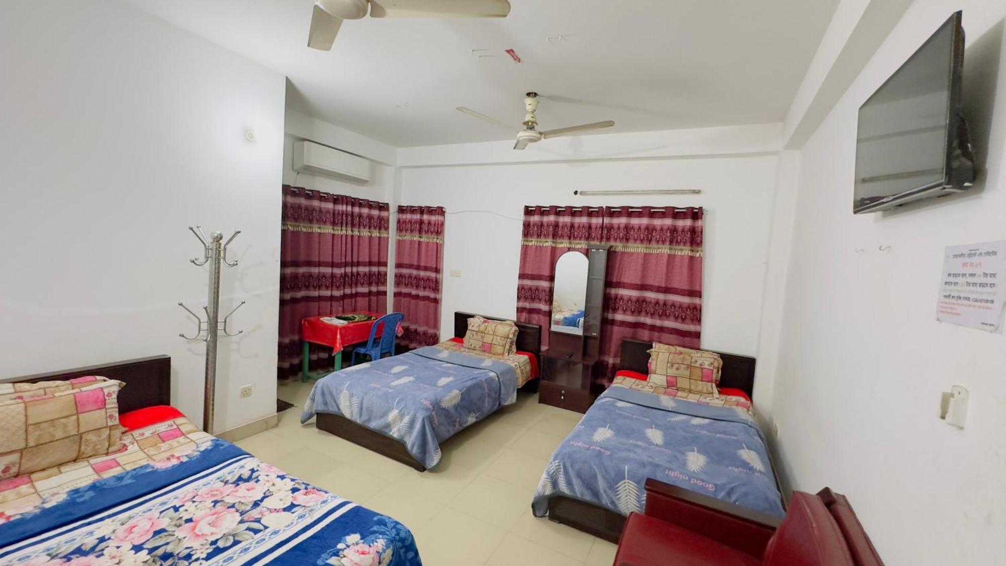 Mohammadia Restaurant & Guest House Near United Hospital Дакка Экстерьер фото