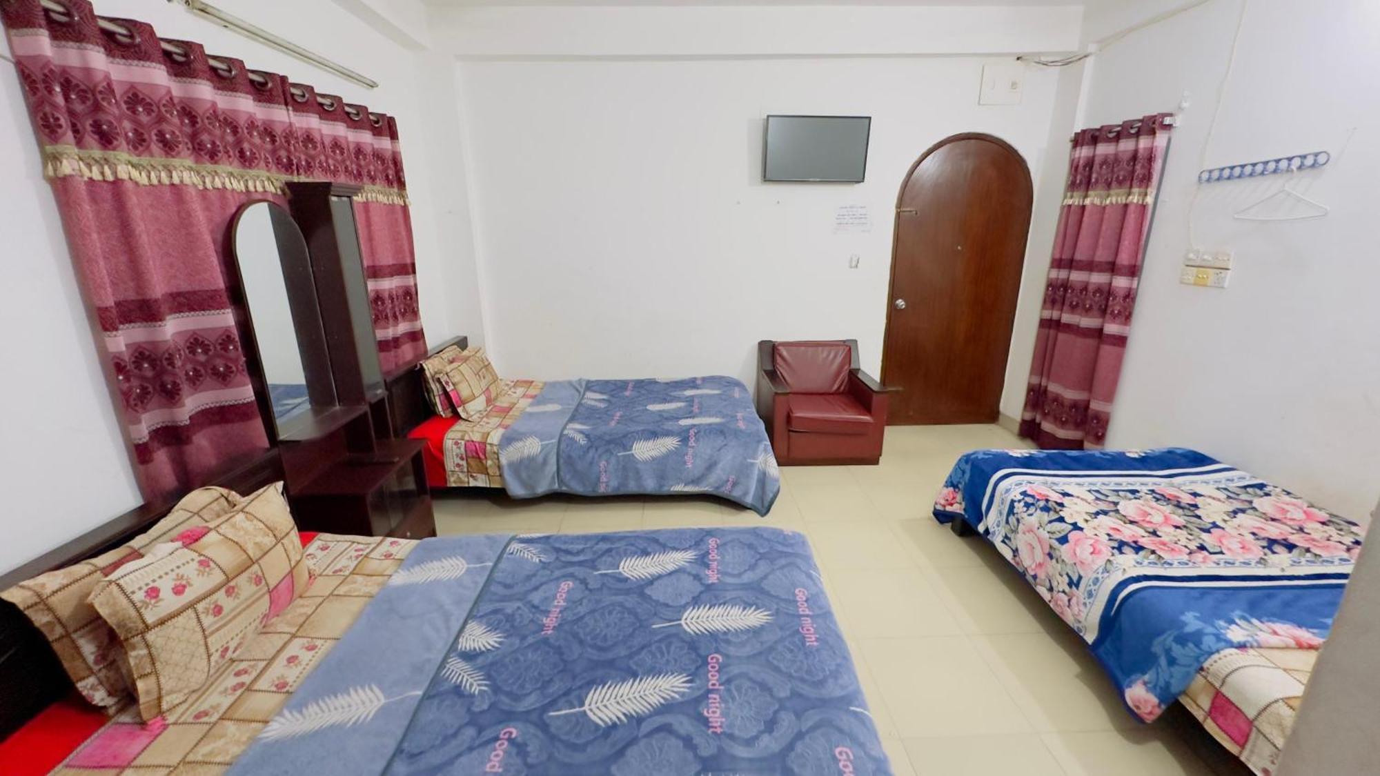 Mohammadia Restaurant & Guest House Near United Hospital Дакка Экстерьер фото